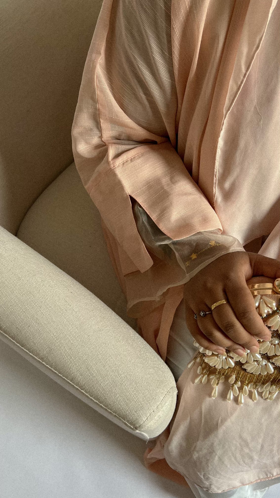 Muslin Sleeve Open Abaya in Peach